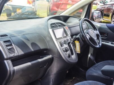 2010 Toyota ractis