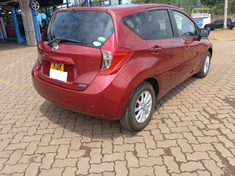 2015 Nissan Note