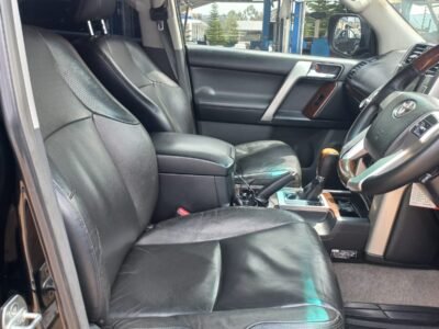 2012 TOYOTA LANDCRUISER TZG