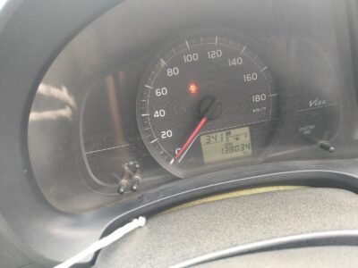 2011 TOYOTA VITZ