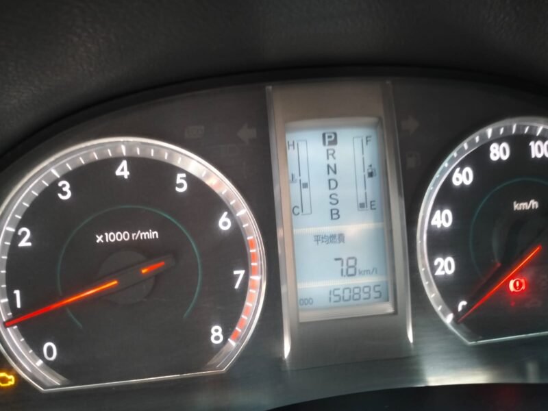 2013 TOYOTA PREMIO