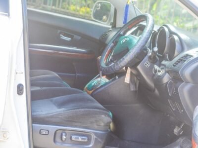 2012 Toyota Harrier