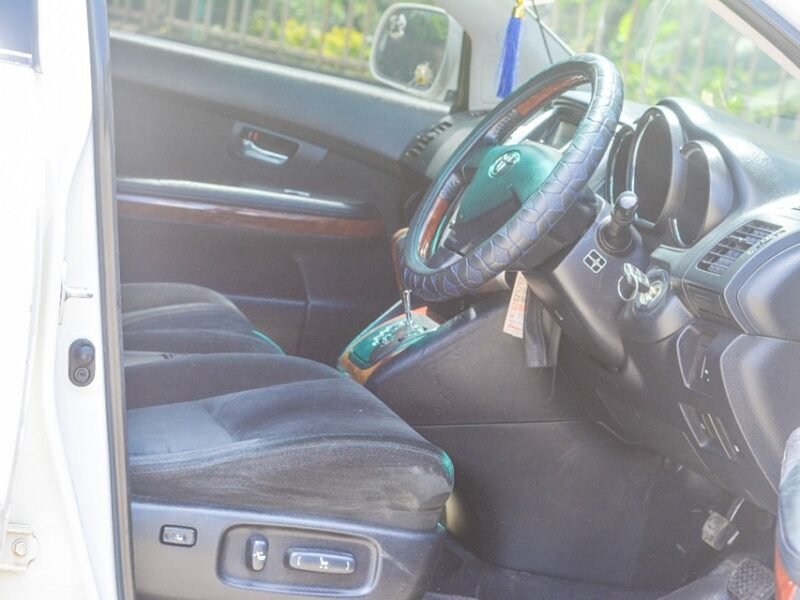 2012 Toyota Harrier