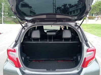 2016 Toyota Vitz