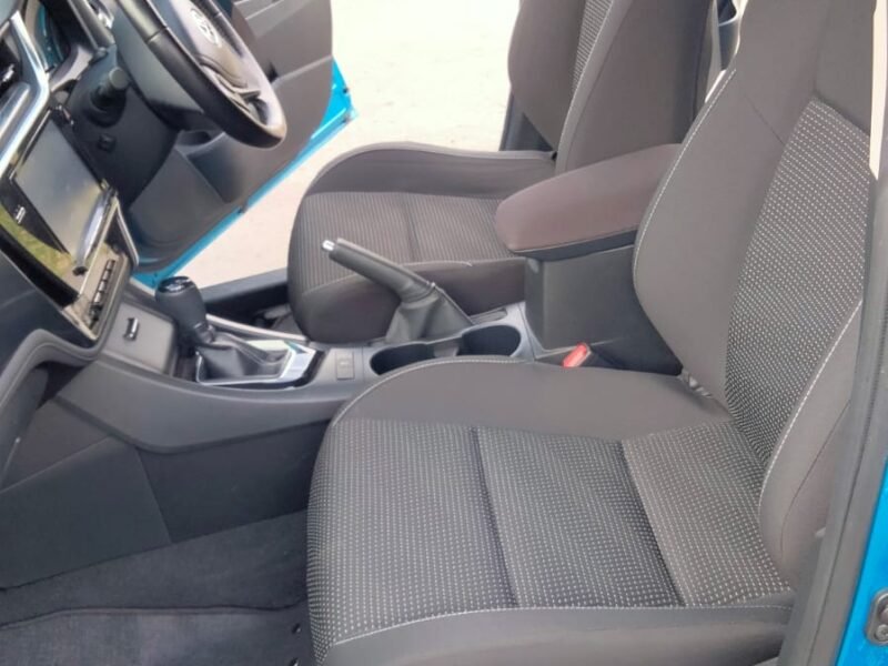 2016 Toyota Auris