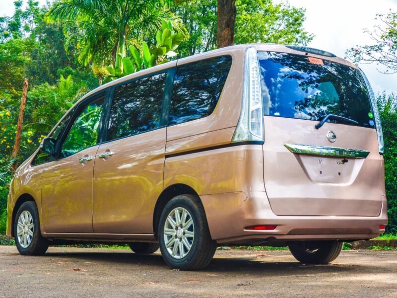 2016 Nissan Serena