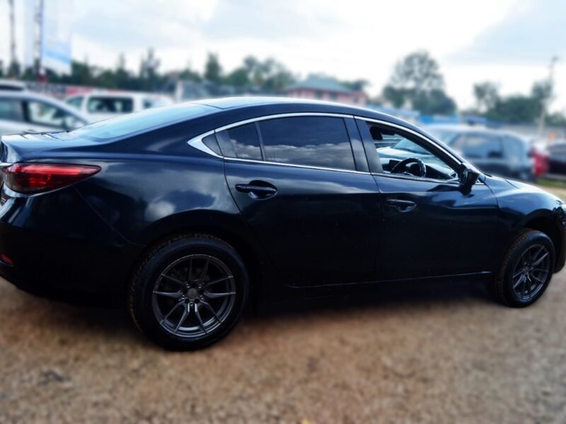 2015 Mazda Atenza