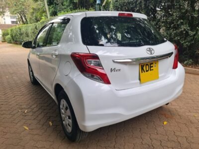 2014 TOYOTA VITZ
