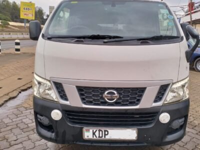 2016 NISSAN CARAVAN