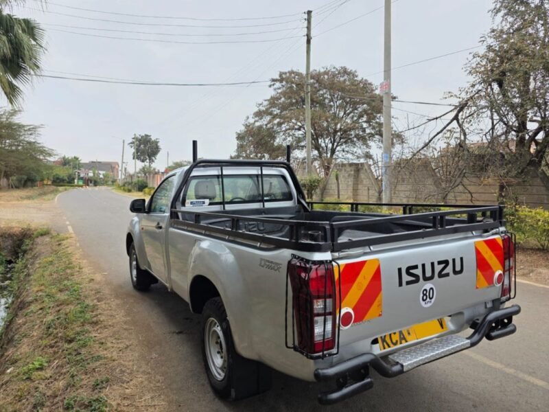 2014 Isuzu Dmax Pickup