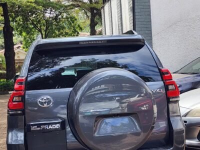 2017 Toyota Landcruiser Prado VX.L.