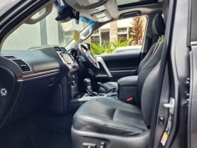 2017 Toyota Landcruiser Prado VX.L.