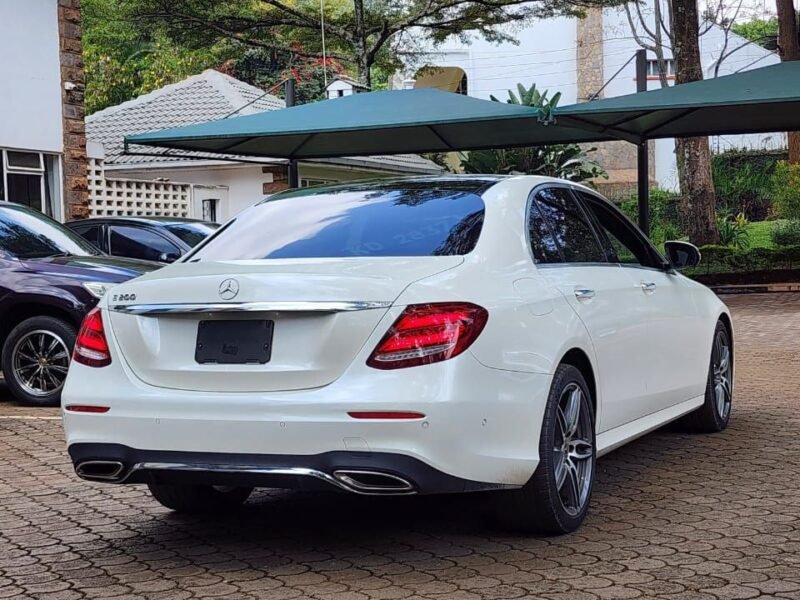 2017 Mercedes-Benz E200 AMG Spec