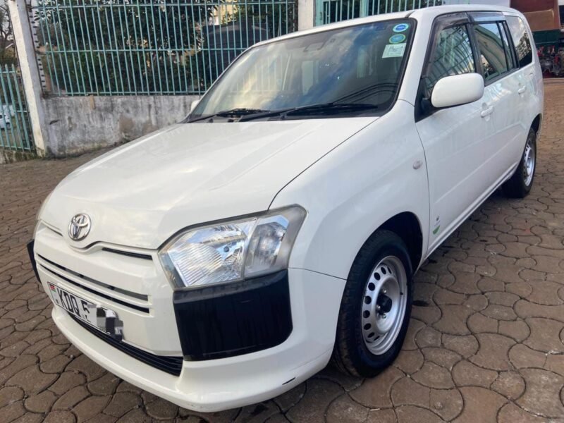 2017 Toyota probox