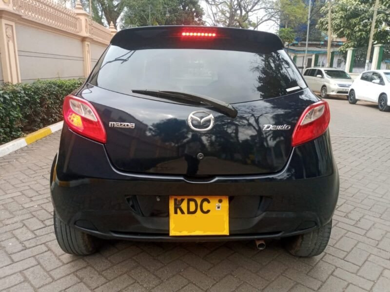 2014 Mazda Demio