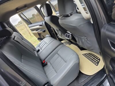 2015 Toyota hilux dcab pickup revo