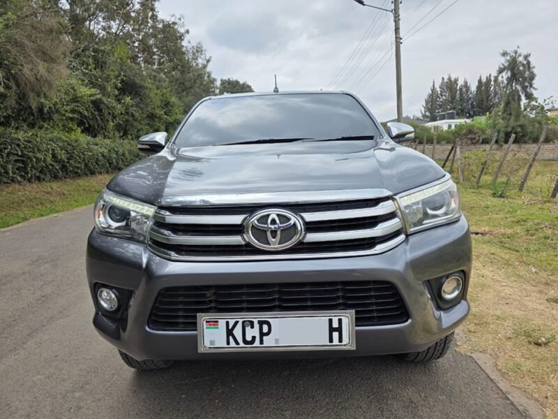 2015 Toyota hilux dcab pickup revo