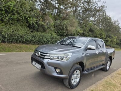 2015 Toyota hilux dcab pickup revo