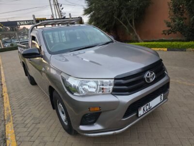2017 Toyota hilux pickup lowrider