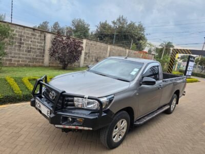 2019 Toyota hilux pickup lowrider