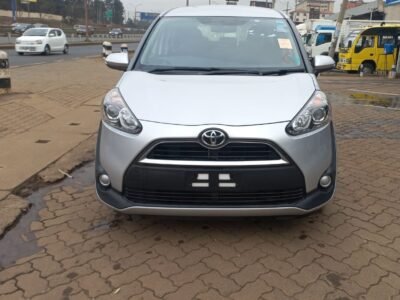 2018 TOYOTA SIENTA