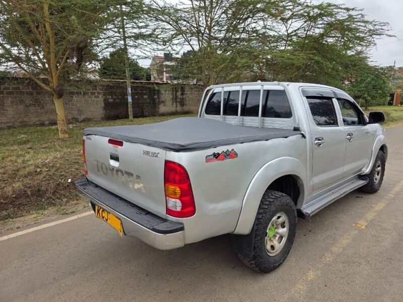 2009 Toyota Hilux Dcab Pickup