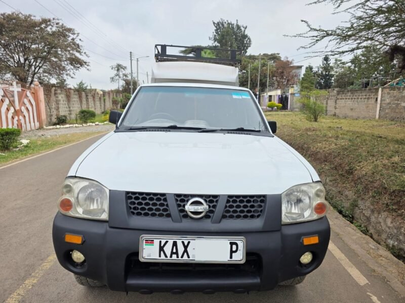 2006 Nissan hardbody