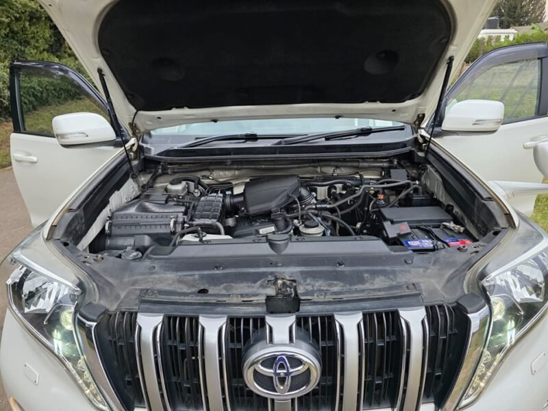 2015 Landcruiser Prado
