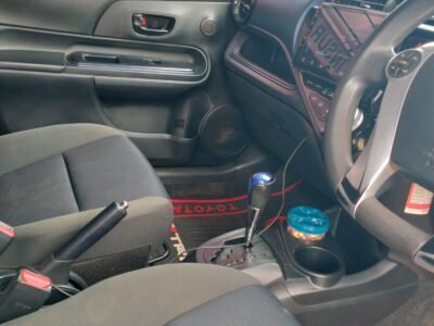 2015 TOYOTA AQUA HYBRID