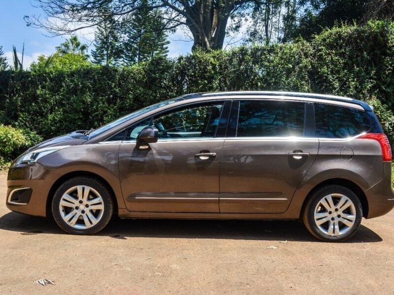 2016 Peugeot 5008
