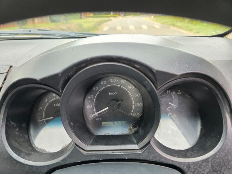 2010 Toyota Hilux Pickup