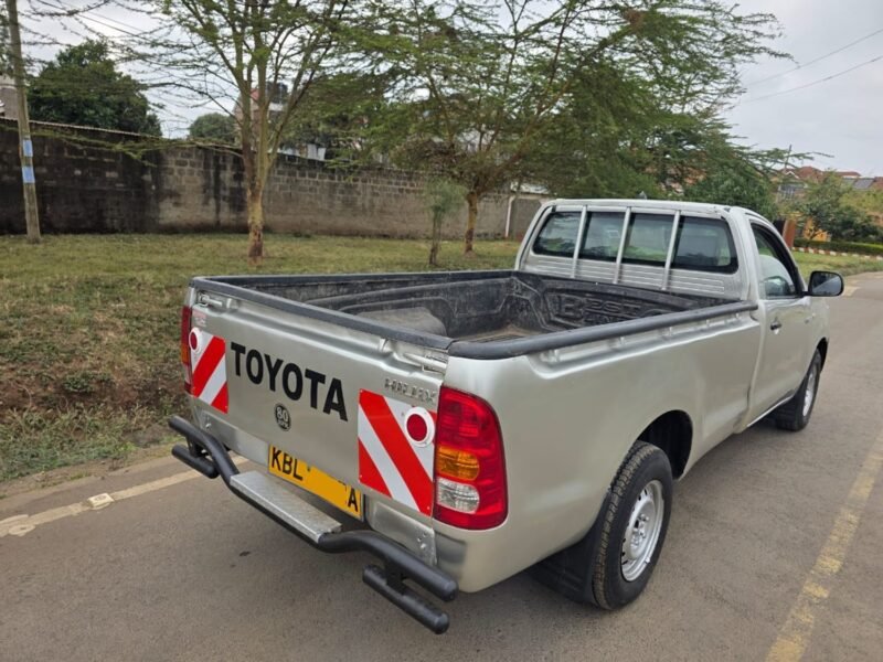 2010 Toyota Hilux Pickup