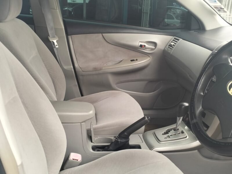 2010 TOYOTA AXIO