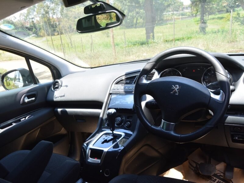 2016 Peugeot 5008