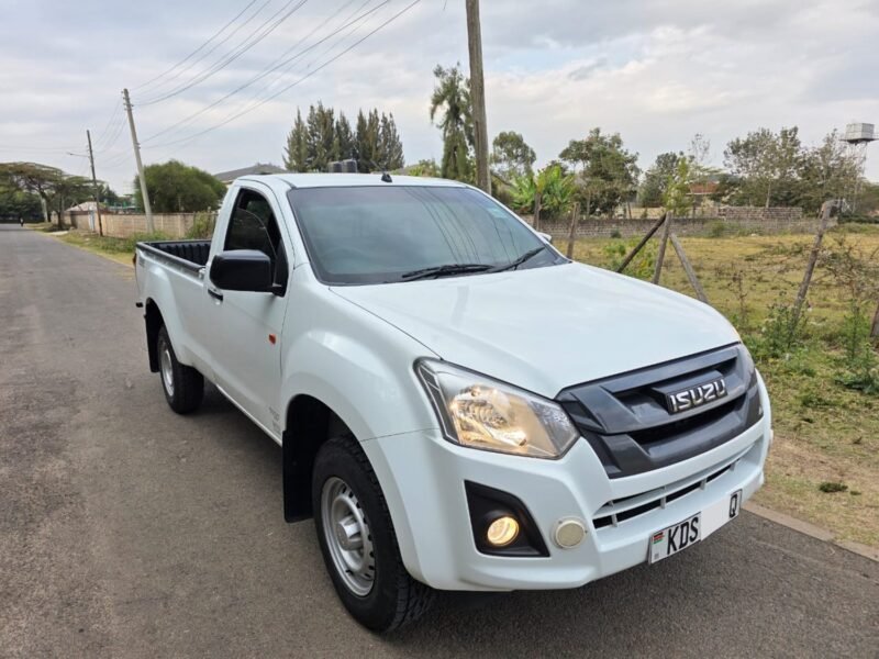 2025 Isuzu dmax pickup