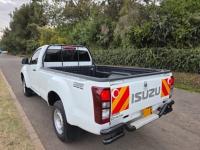2025 Isuzu dmax pickup