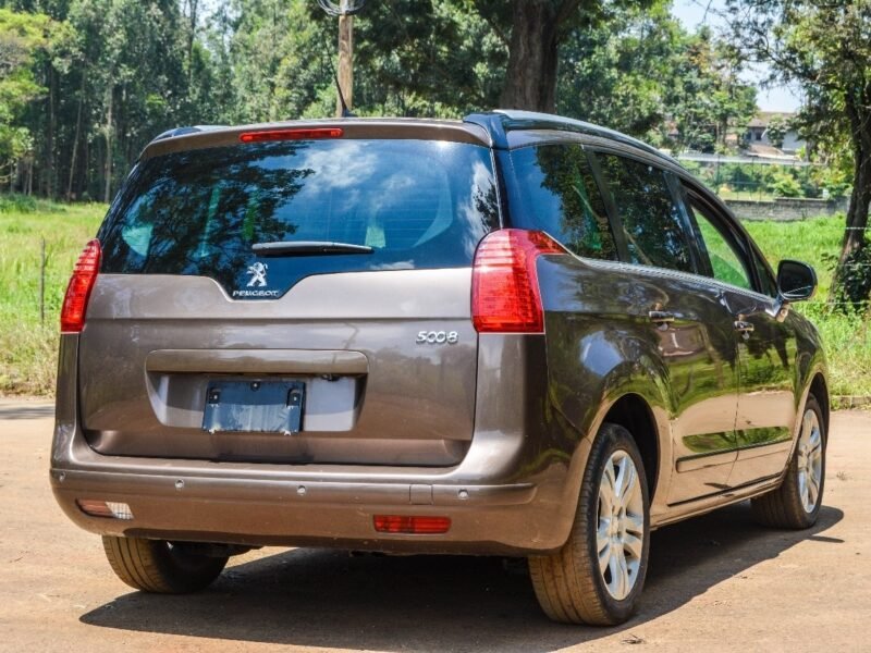 2016 Peugeot 5008