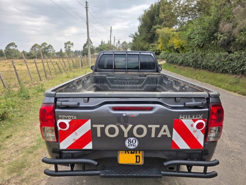 2022 Toyota hilux highrider pickup