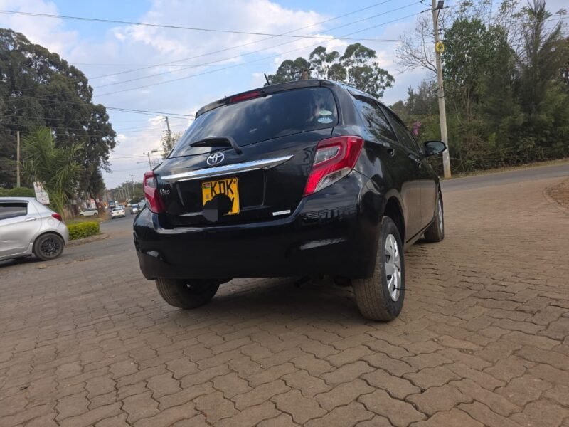 2016 Toyota Vitz