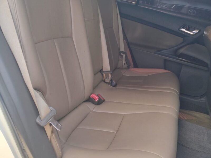 2010 Toyota Mark X