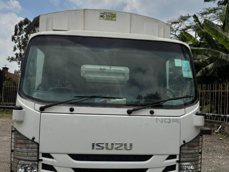 2023 Isuzu NQR