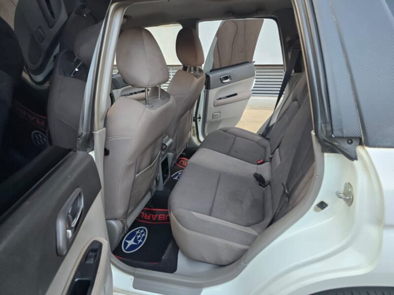 2005 Subaru Forester SG5