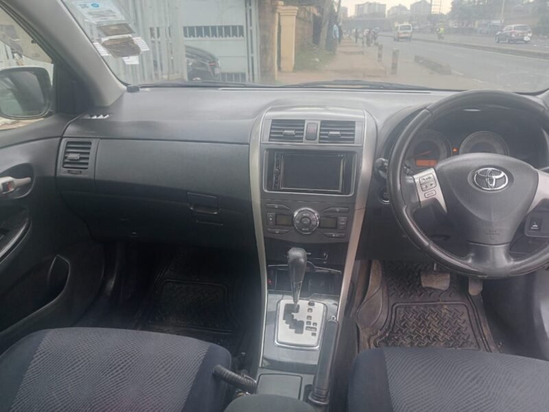 2011 Toyota fielder