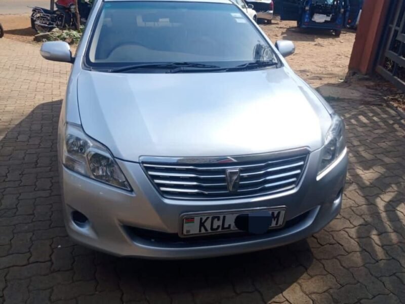 2010 TOYOTA PREMIO