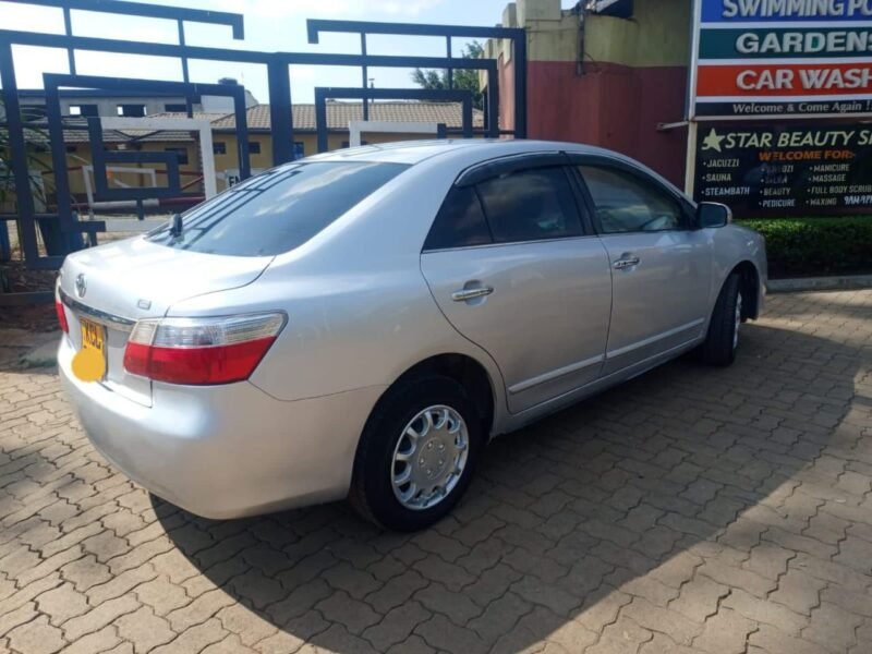 2010 TOYOTA PREMIO