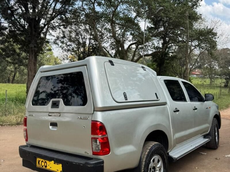 2013 Toyota Hilux DCAB 4WD
