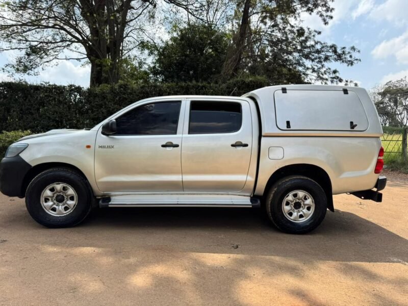 2013 Toyota Hilux DCAB 4WD