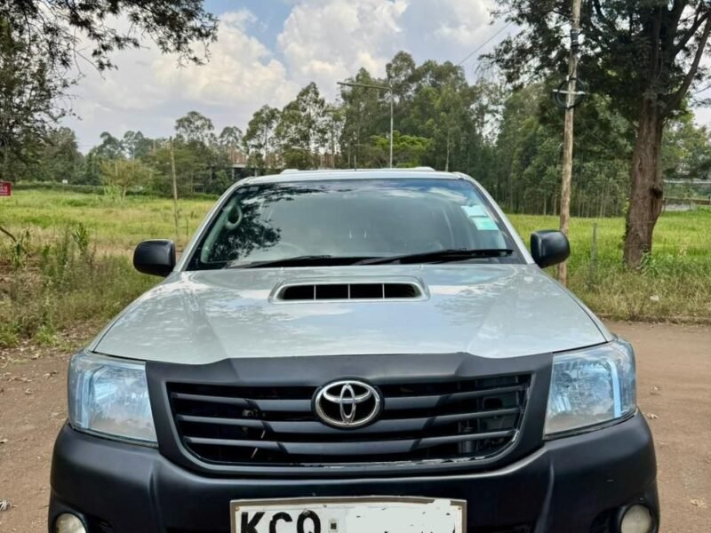 2013 Toyota Hilux DCAB 4WD