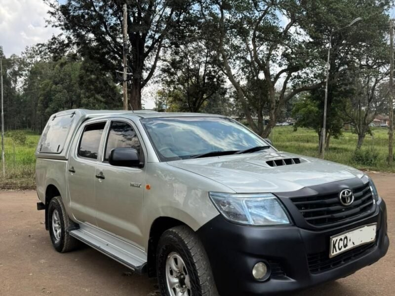 2013 Toyota Hilux DCAB 4WD