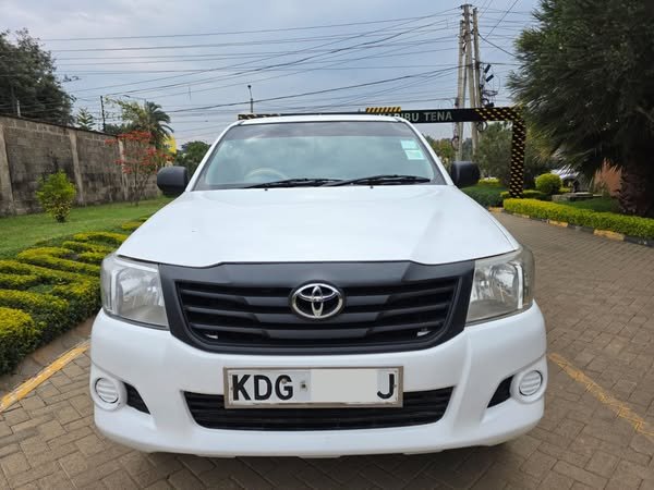 2014 Toyota hilux dcab pickup